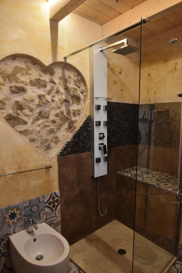 Casa Isabella Lilla Intero Appartamento Sorso Dış mekan fotoğraf