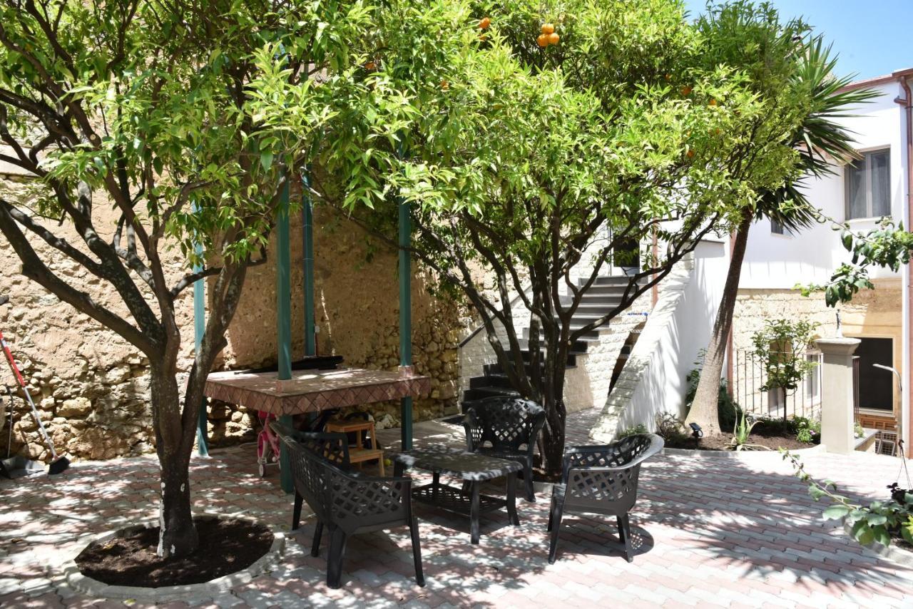 Casa Isabella Lilla Intero Appartamento Sorso Dış mekan fotoğraf
